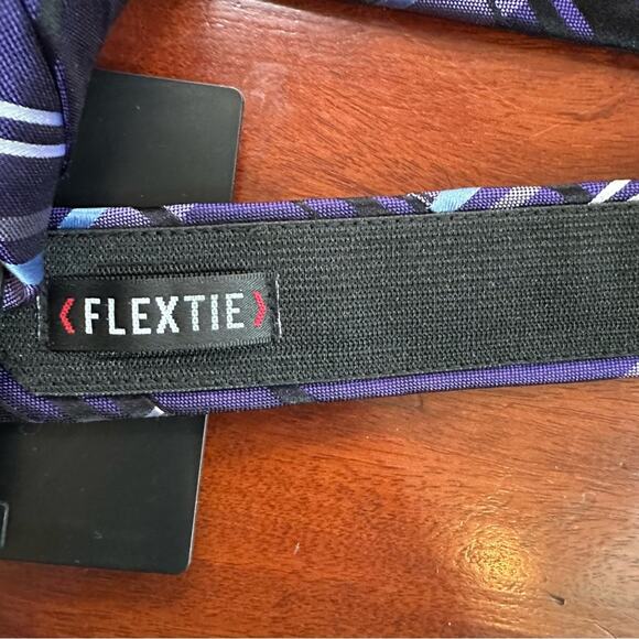 Van Heusen 100% Silk FLEXTIE Neck tie NWT NEW Purple Plaid Classic Work Career - Picture 6 of 13